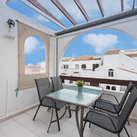Penthouse Huoneisto Torrevieja